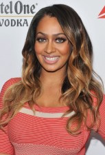 Sexy Long Wavy Hairstyle with Shiny Golden Highlights Sexy Long Wavy Hairstyle with Shiny Golden Highlights