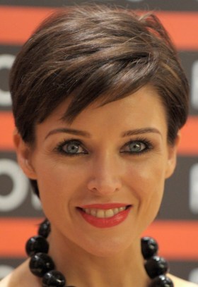 Short Hairstyle for Mature Women Short Hairstyle for Mature Women