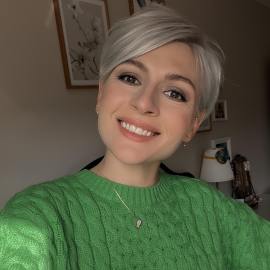 short pixie hairstyle