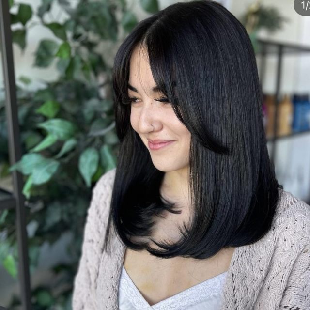 Shoulder Length Grown Out Balck Bob