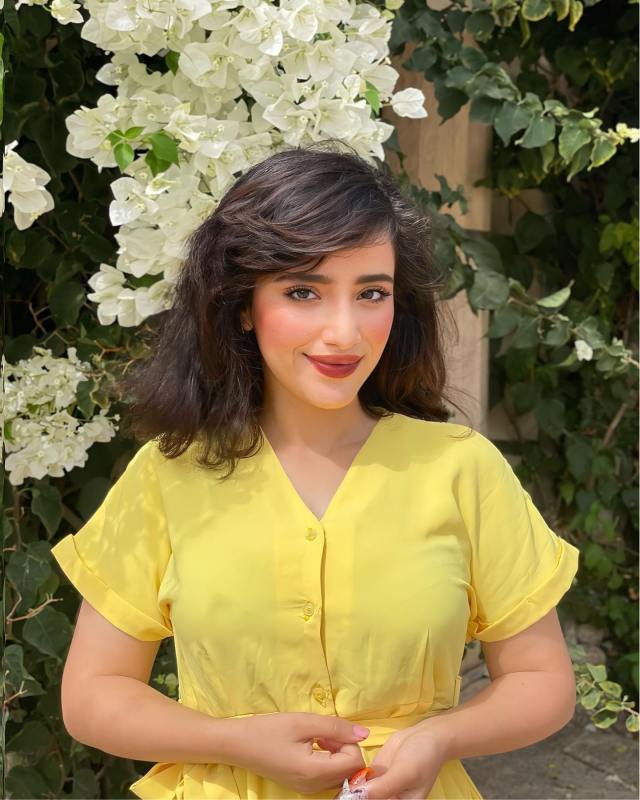 Side Swept Bangs
