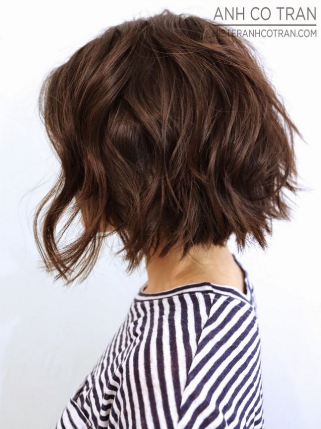 Side View of short wavy bob hairstyle