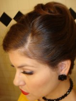 Sleek Classic French Twist Sleek Classic 1960s French Twist