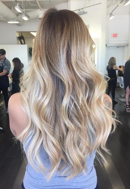 balayage hair color ideas: Subtle Waves for Long Hair