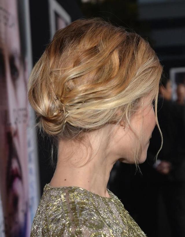 The tuck updo for short hair