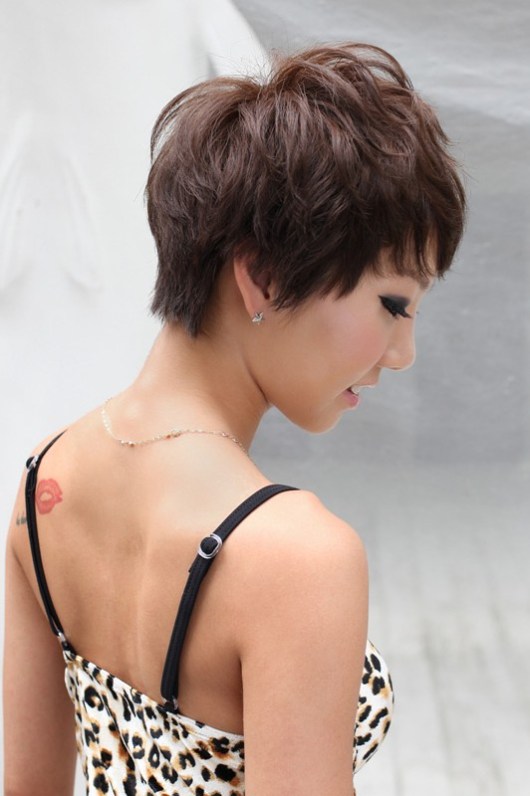 Trendy Feminine Short Haircut for Women