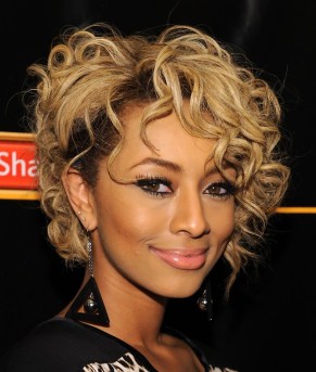 Trendy Short Curly Hairstyle 2025 Trendy Short Curly Hairstyle 2013