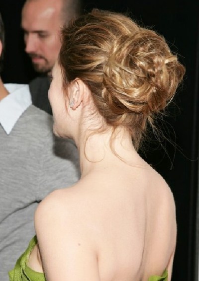 Twisted Bun for Wedding Twisted Bun for Wedding